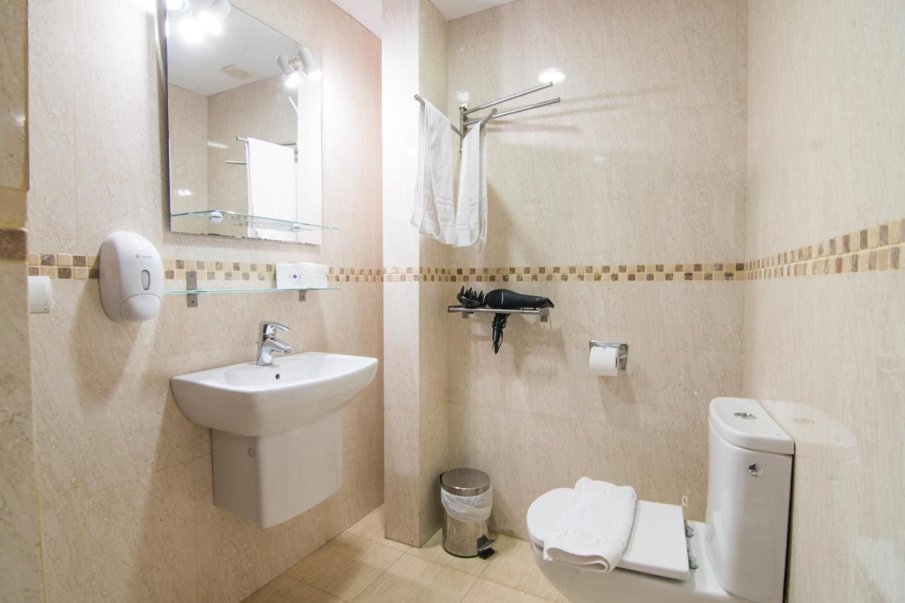 Tuguest Gracia Apartments Granada Luaran gambar