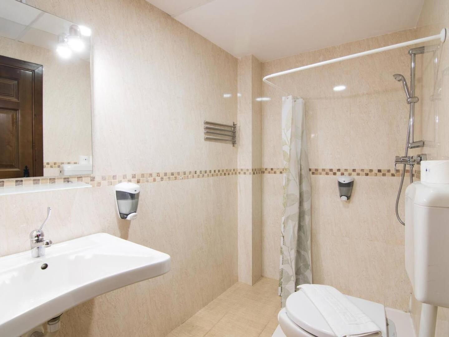 Tuguest Gracia Apartments Granada Luaran gambar